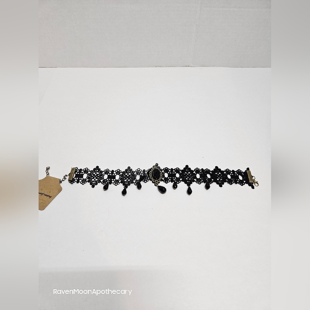 3/15$ Bundle Deal Gothic Lack Choker New - Picture 2 of 4